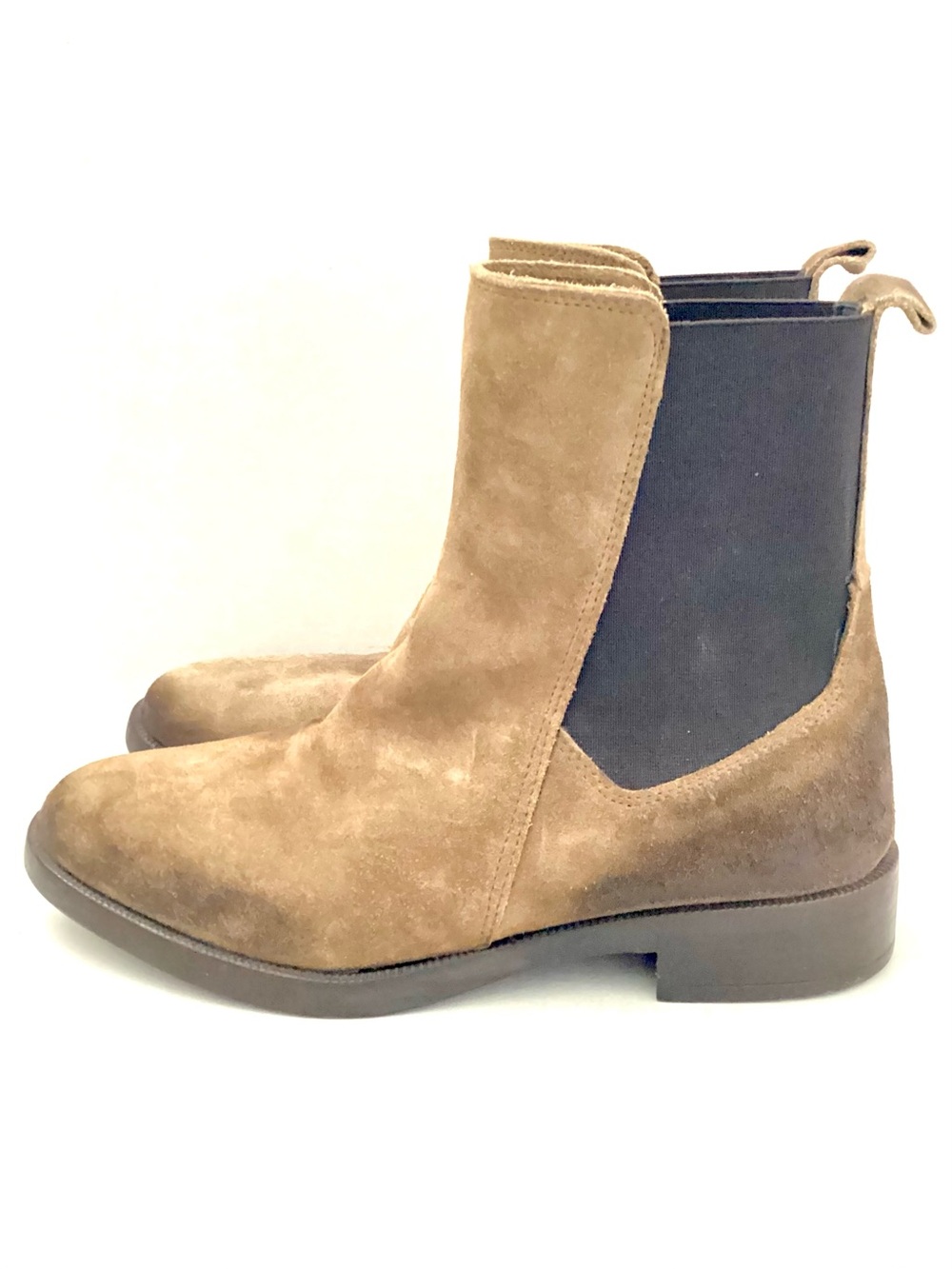 Emanuel Crasto Suede Leather Chelsea Boot Taupe Tan Brown Size 39 NWOT Org. $120